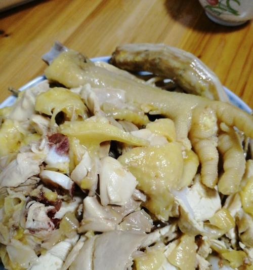 沙姜汁白切鸡怎么做？步骤和技巧有哪些？