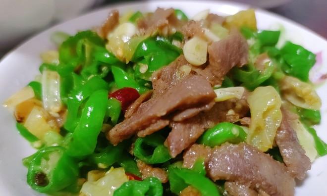 双椒炒猪腰的做法是什么？如何做出美味的双椒炒猪腰？