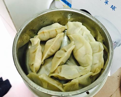 蔬菜香菇肉沫水饺怎么做？步骤和技巧有哪些？