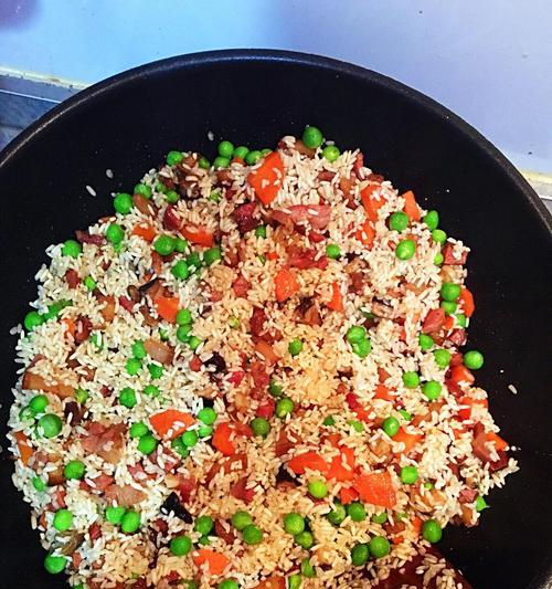 豌豆酱肉丁米粉怎么做？详细步骤和技巧是什么？
