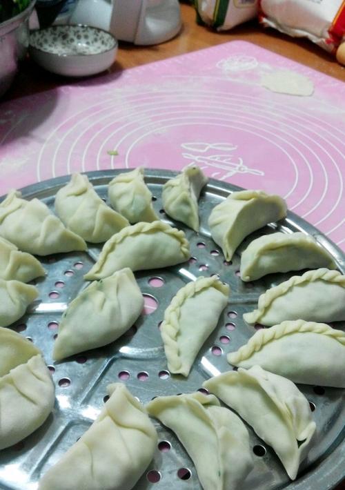 猪肉韭菜馅饺子怎么做？步骤和技巧有哪些？