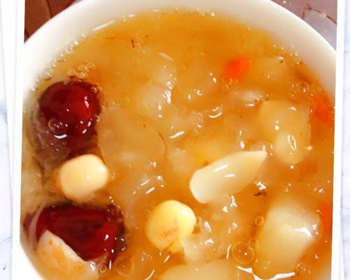 冰糖雪梨枸杞银耳羹怎么做？步骤和常见问题解答？