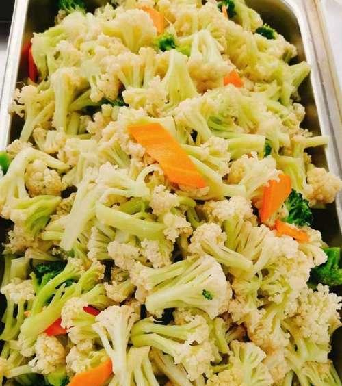 双色凉拌怎么做？凉拌菜的制作步骤和技巧是什么？