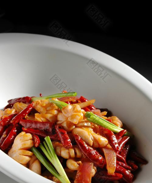 爆炒小脆肠的做法是什么？如何做出美味的爆炒小脆肠？