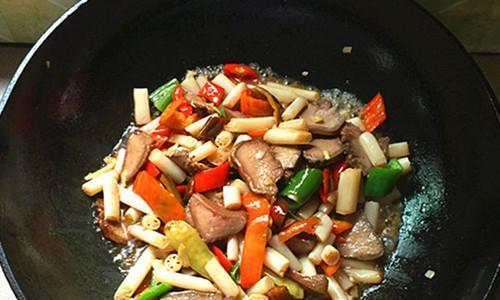 爆炒卤味怎么做？有哪些步骤和技巧？