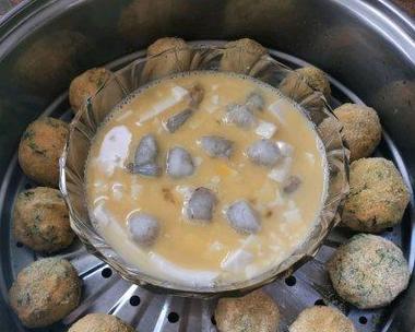 宝宝爱吃的小包子怎么做？有哪些简单易学的食谱推荐？