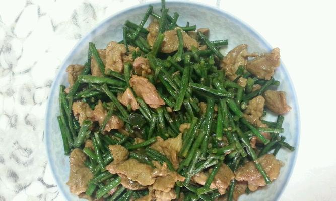 肉片炒豆角的做法是什么？如何炒出鲜嫩可口的肉片炒豆角？