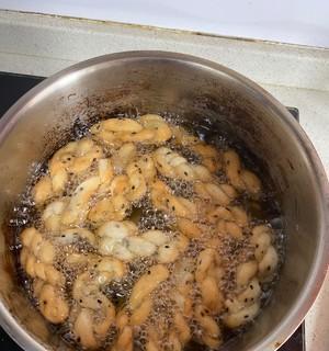 炸小麻花怎么做？详细步骤和常见问题解答？