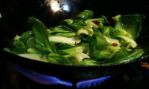 清煮油菜怎么做？清煮油菜的步骤和技巧是什么？