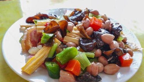 素食的做法有哪些？如何制作简单美味的素食菜肴？