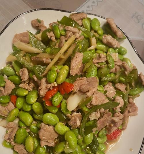 青豆炒百合怎么做？步骤和技巧有哪些？