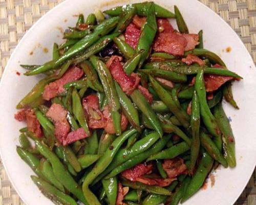 炒扁豆怎么做才好吃？有哪些简单易学的步骤？