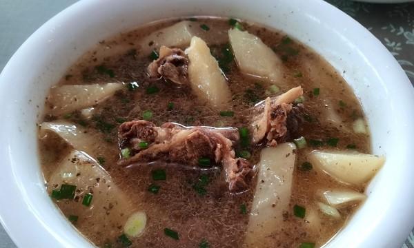 清汤牛肉炖萝卜怎么做？步骤和技巧有哪些？