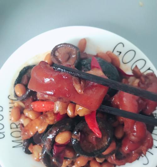 肉丝油焖香菇的做法是什么？如何做出美味的油焖香菇？