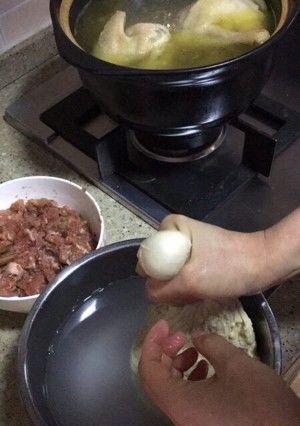手工面筋包肉枸杞鸡汤怎么做？步骤和常见问题解答？