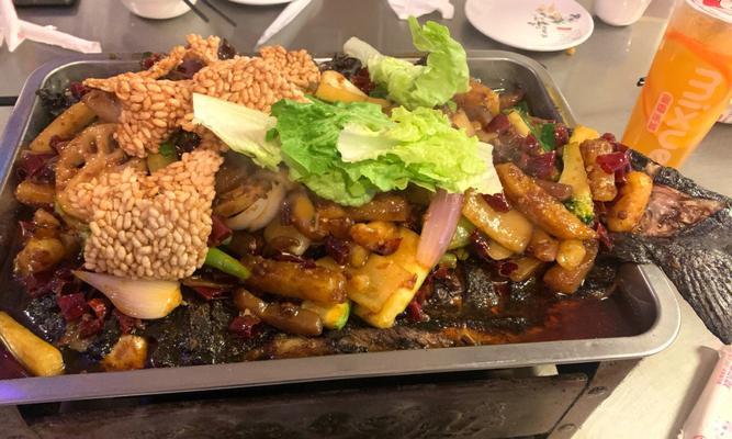 饼铛烤鱼的做法是什么？如何在家轻松制作美味的饼铛烤鱼？