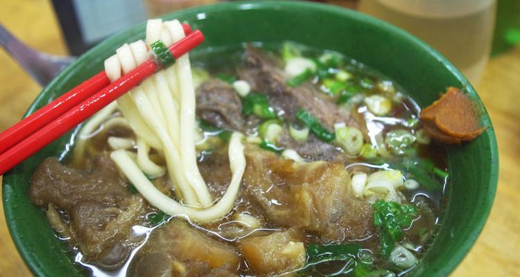 清汤牛肉面早餐怎么做？从牛肉面开始的制作步骤是什么？