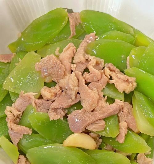 白玉菇炒莴笋怎么做？步骤和技巧有哪些？