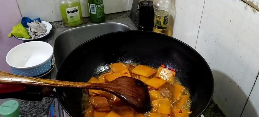 炒南瓜片的做法是什么？步骤简单易学吗？