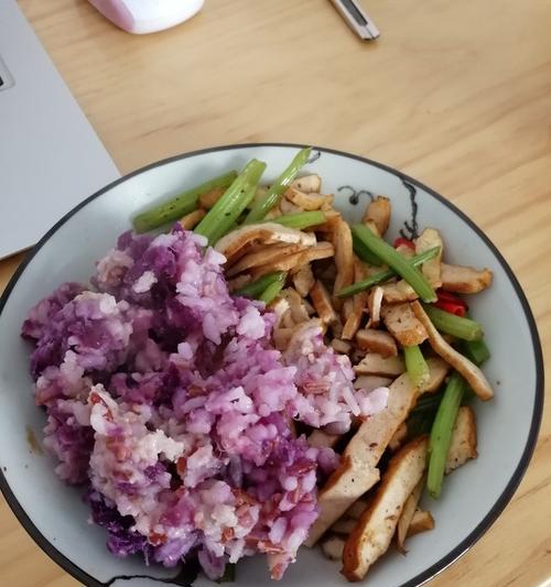 紫薯饭怎么做？步骤和技巧有哪些？