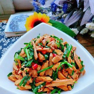 日式豆腐炒韭菜怎么做？步骤和技巧是什么？