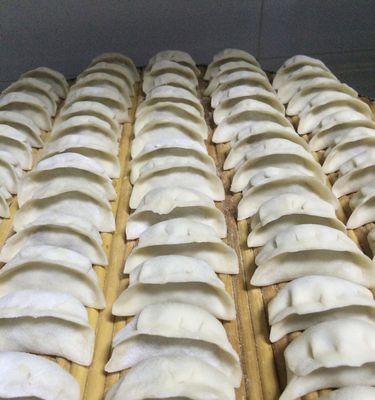 青萝卜肉饺子馅怎么做？有哪些步骤和技巧？