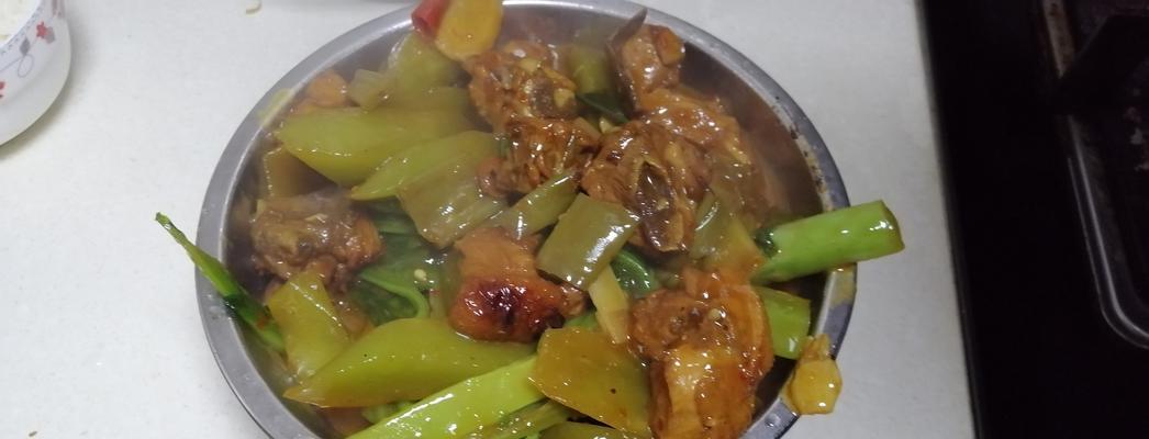 莴笋炒鸡肉怎么做？莴笋炒鸡肉的正确步骤是什么？