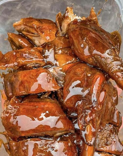 甜皮鸭怎么做？家庭版甜皮鸭制作方法有哪些？