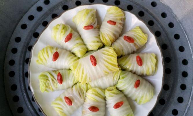 肉蒸白菜卷怎么做？步骤和技巧是什么？