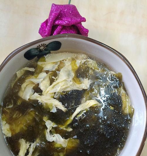 紫菜肉末蛋花玉米汤怎么做？步骤和技巧有哪些？