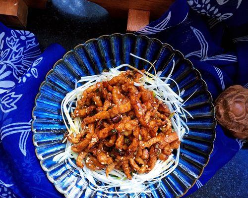肉丝带底的做法是什么？如何在家轻松制作？
