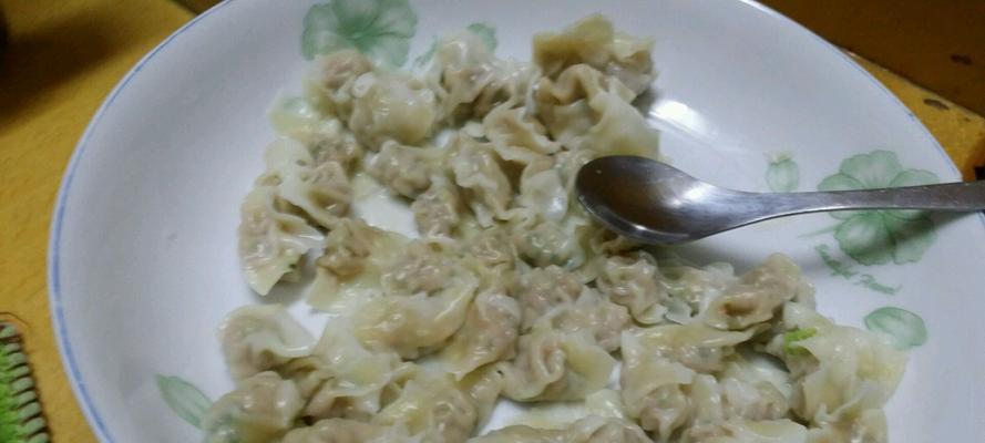 三色馄饨皮怎么做？制作过程中有哪些常见问题？