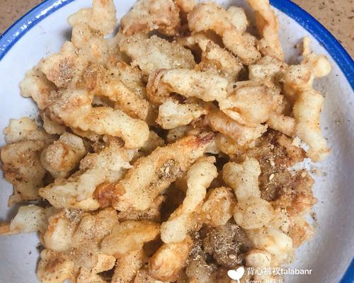 炸蘑菇脚怎么做？步骤和技巧有哪些？