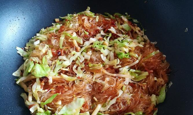 包菜炒米粉怎么做？步骤详解与常见问题解答？