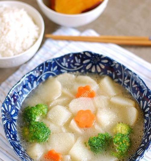山药炖土鸡的做法是什么？如何炖制才能更加美味？