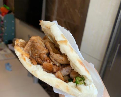 爆汁肉夹馍怎么做才最美味？步骤和秘诀是什么？