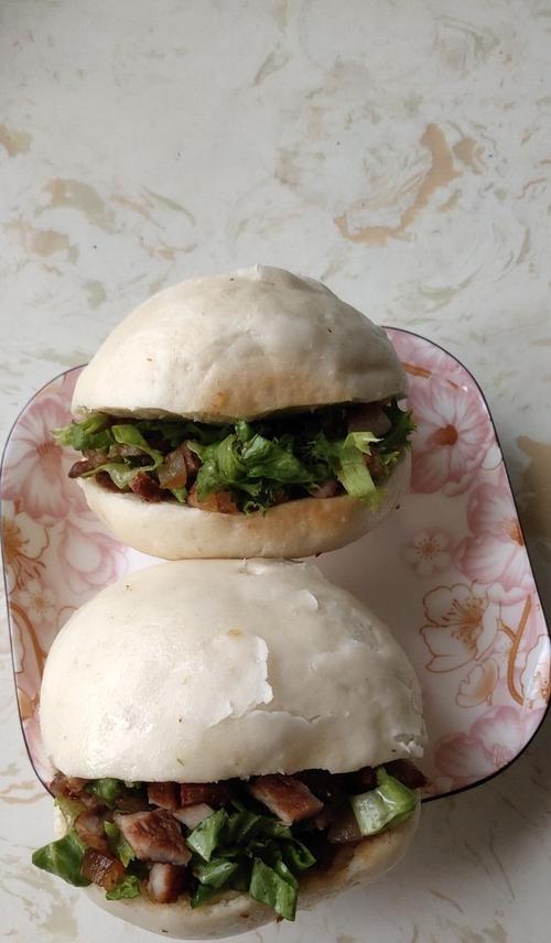 爆汁肉夹馍怎么做才最美味？步骤和秘诀是什么？