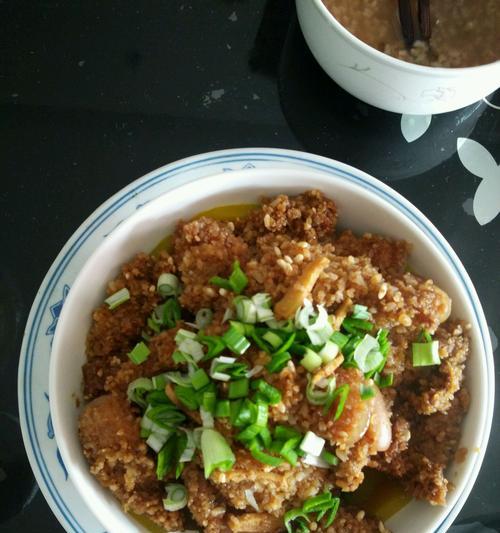 土家酸辣粉蒸肉怎么做？步骤和技巧有哪些？