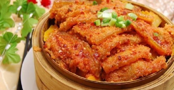 土家酸辣粉蒸肉怎么做？步骤和技巧有哪些？