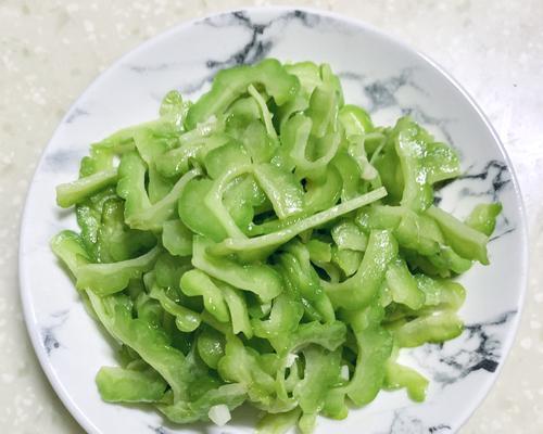 清炒苦瓜怎么做才不苦？具体步骤是什么？