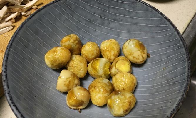 珍珠鹌鹑蛋肉丸怎么做？制作过程中有哪些常见问题？