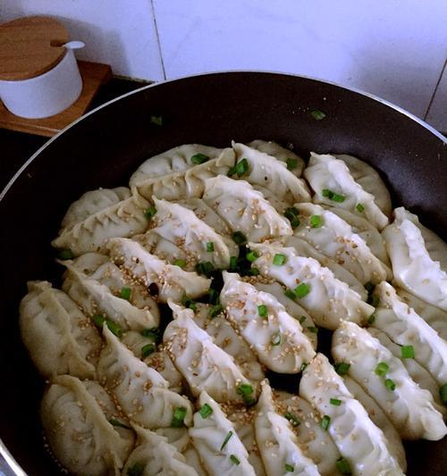早餐煎饺的做法是什么？如何在家轻松制作美味早餐煎饺？