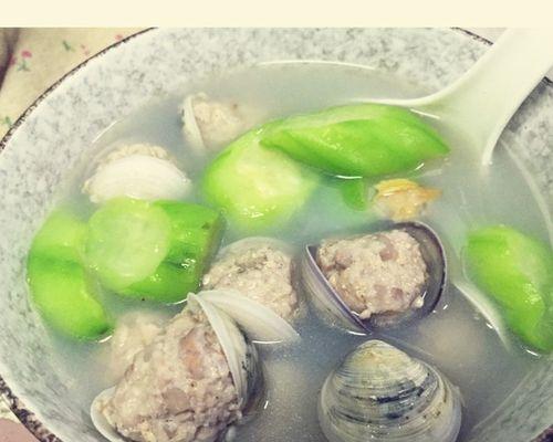 蒜头蛤蛎鸡汤怎么做？有哪些步骤和技巧？