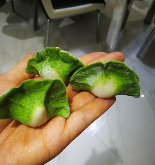 菠菜鸡蛋馅饺子怎么做？有哪些步骤和技巧？