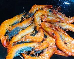 北京清水煮小九节虾的做法是什么？步骤和技巧有哪些？