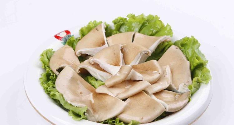 猪肚菇炒鸡片的做法是什么？如何炒出鲜嫩多汁的鸡片？