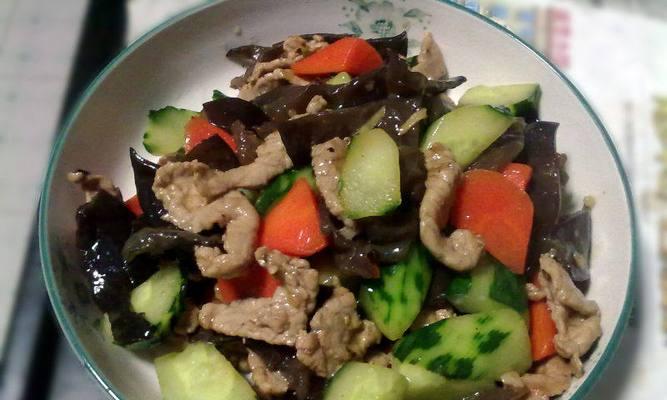 瘦肉炒青瓜怎么做？步骤和技巧有哪些？