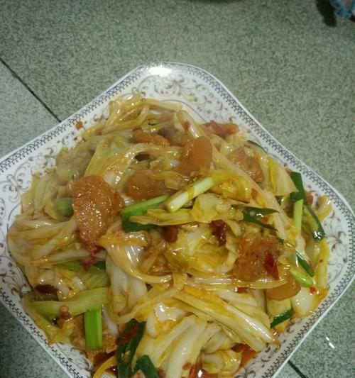 手撕莲白的做法是什么？如何在家轻松制作？