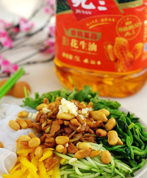 五彩大拌菜怎么做？有哪些步骤和技巧？