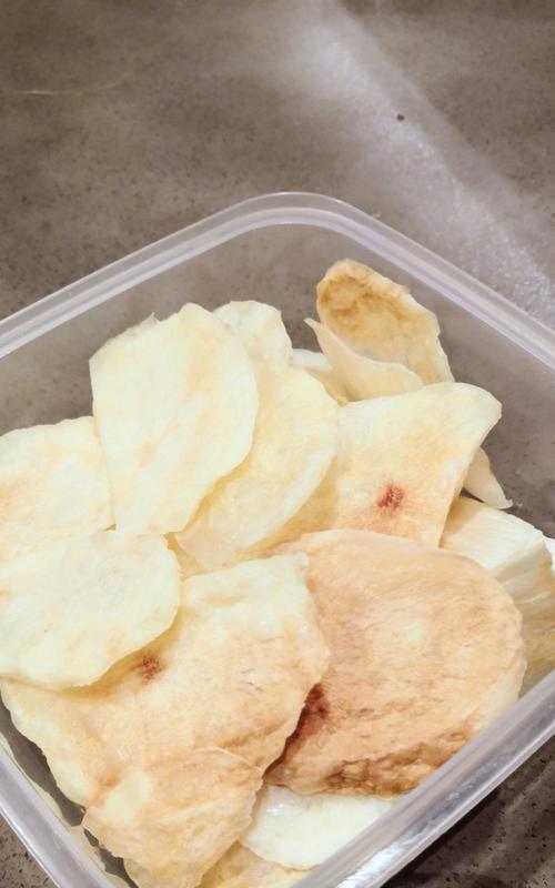 无油版微波炉薯片怎么做？健康又美味的制作方法是什么？